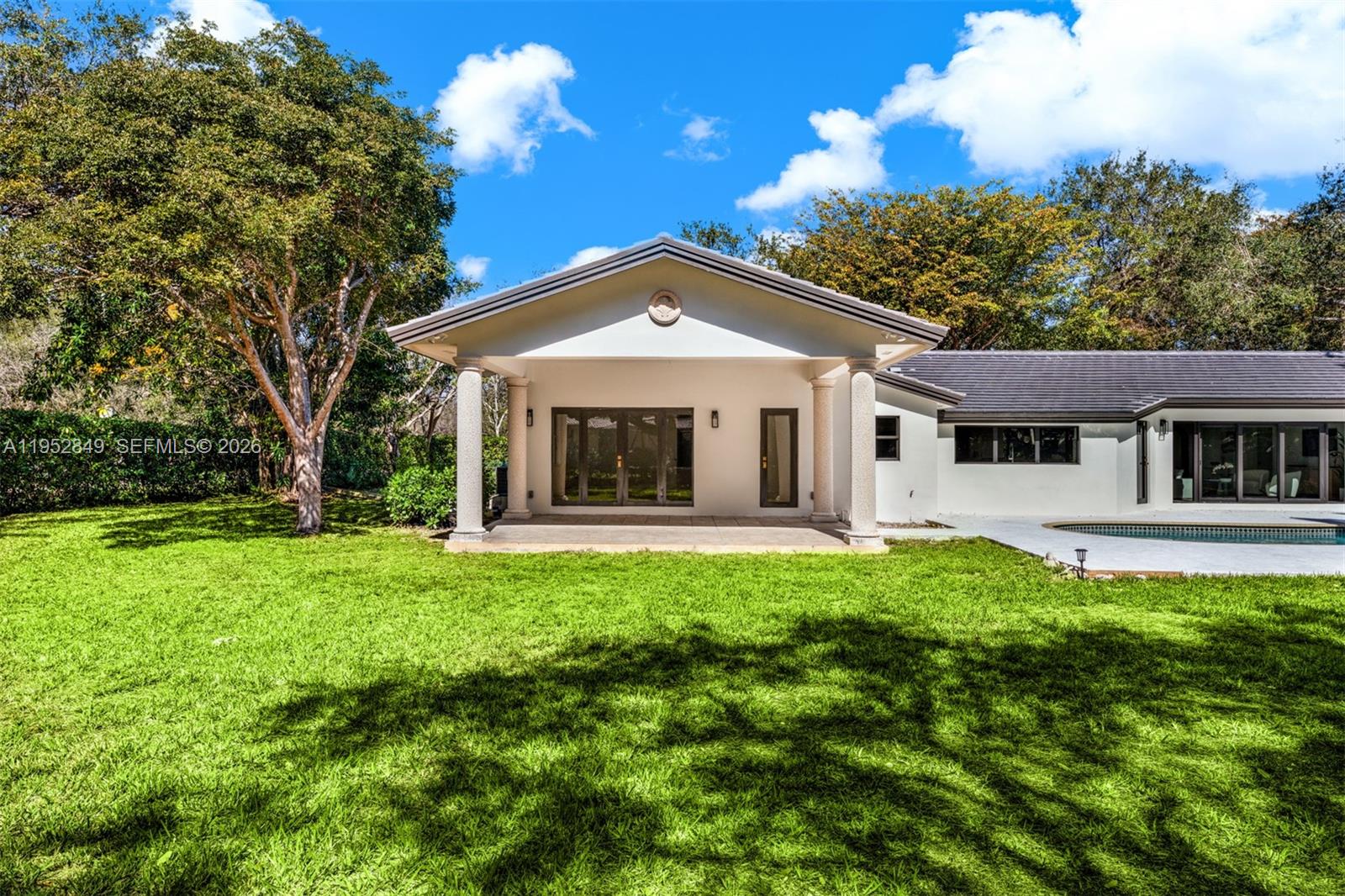 6650 SW 127th St Pinecrest, FL 33156