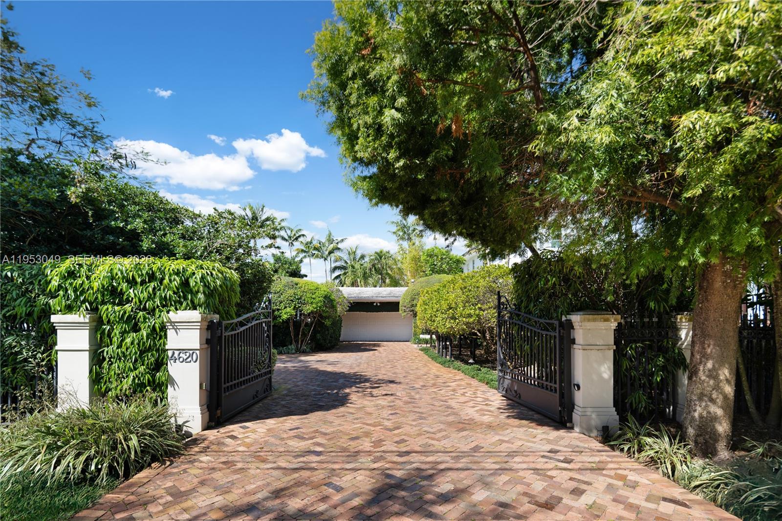 4620 Granada Blvd Coral Gables, FL 33146