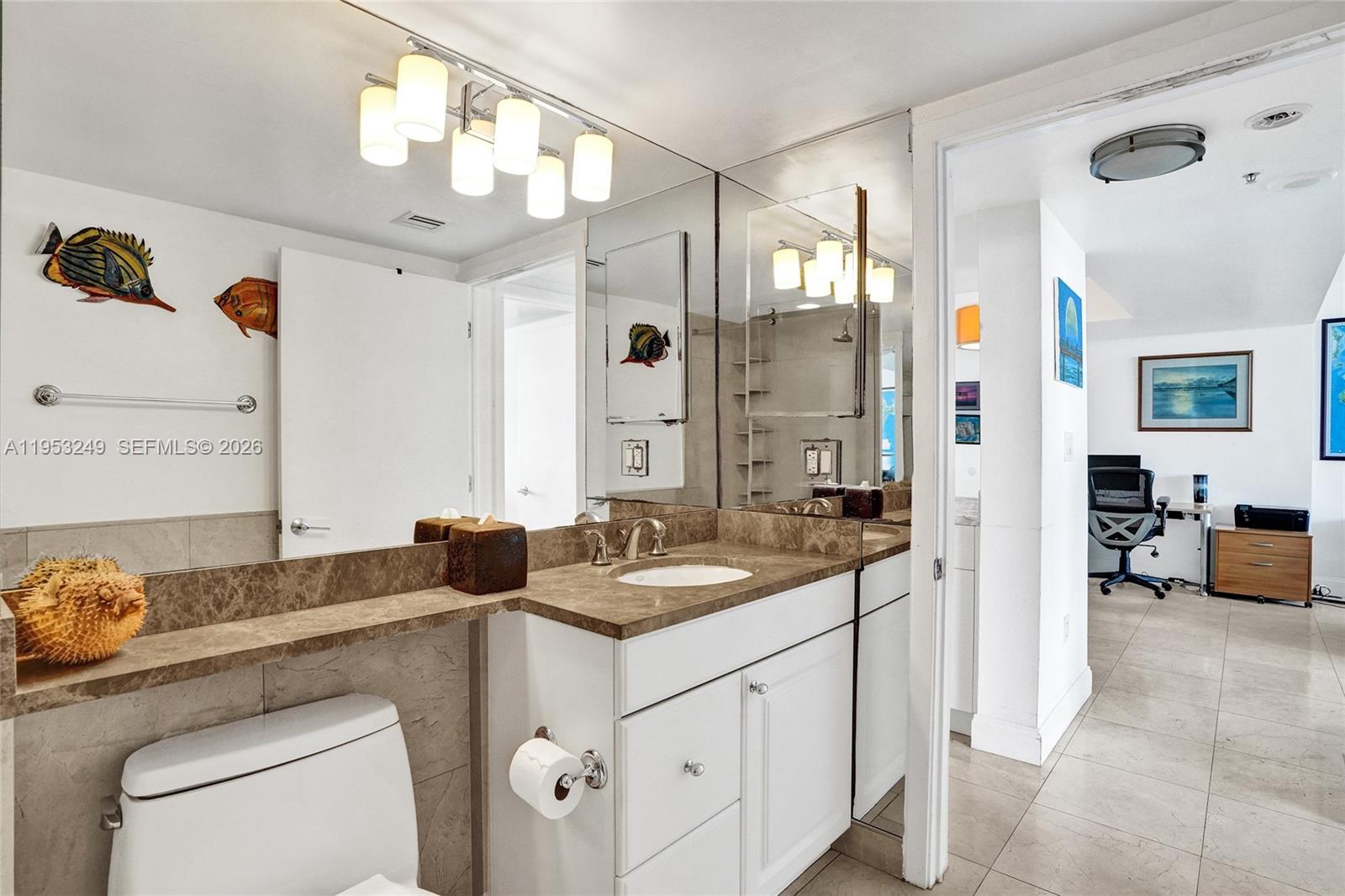 650 West Ave #2206 Miami Beach, FL 33139