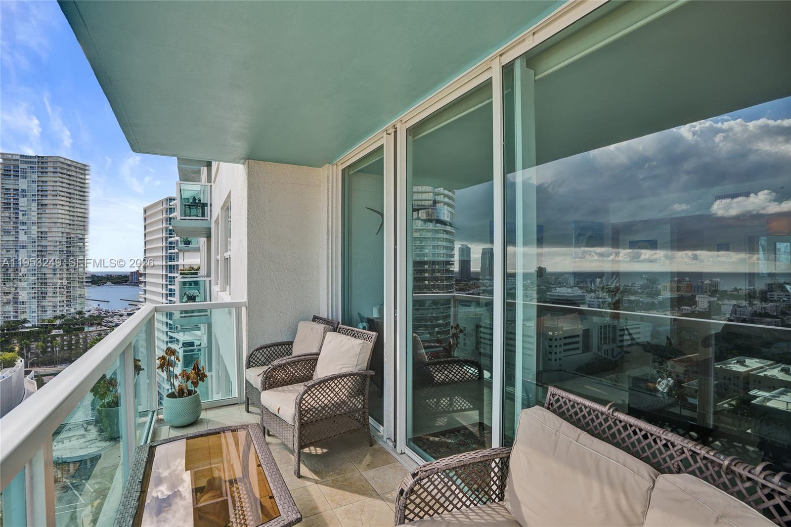 650 West Ave #2206 Miami Beach, FL 33139