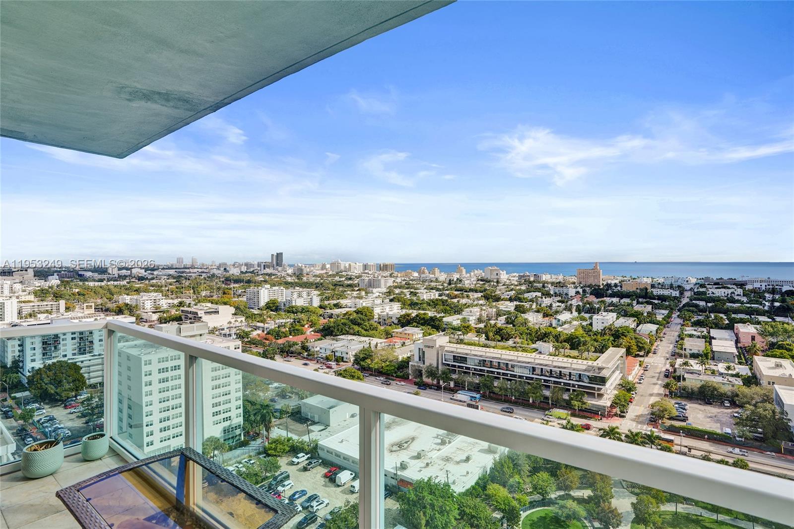 650 West Ave #2206 Miami Beach, FL 33139