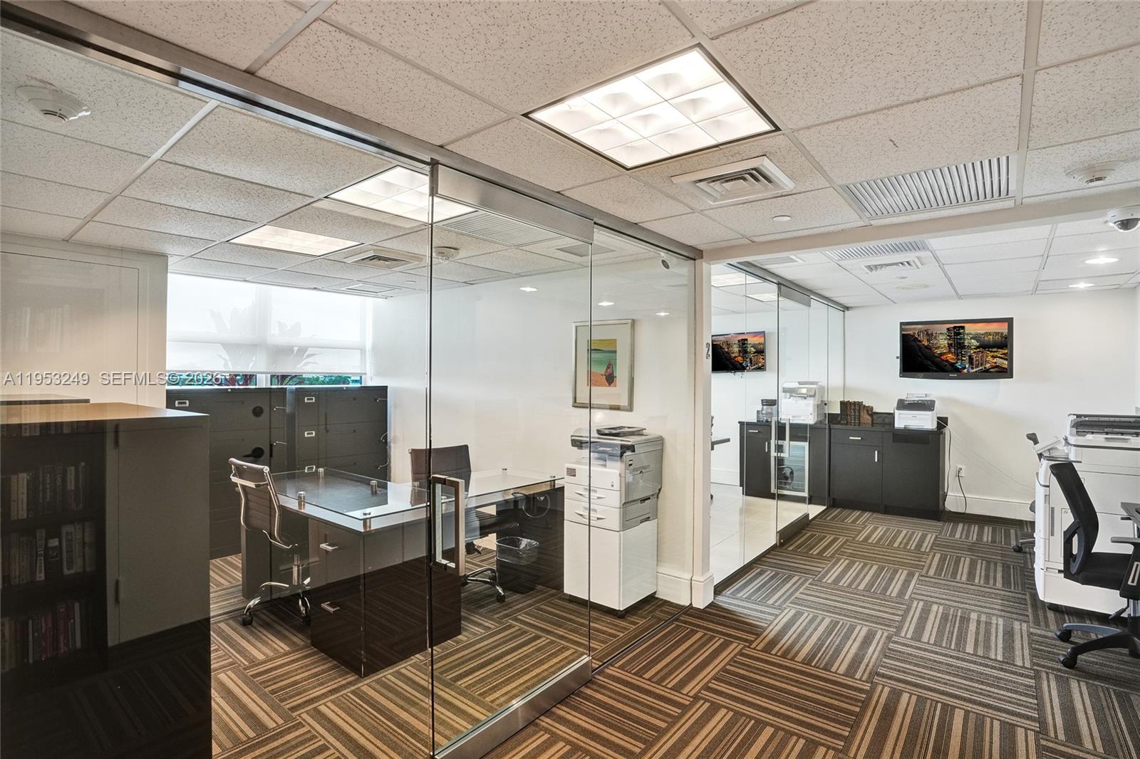 650 West Ave #2206 Miami Beach, FL 33139