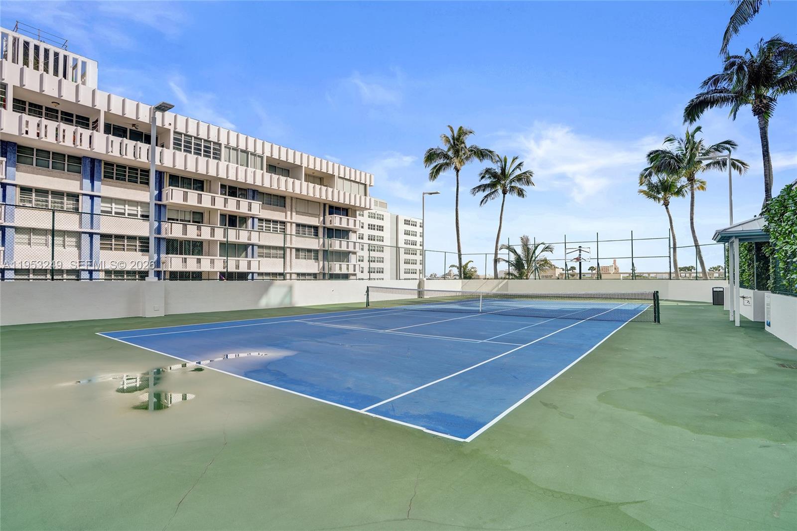 650 West Ave #2206 Miami Beach, FL 33139