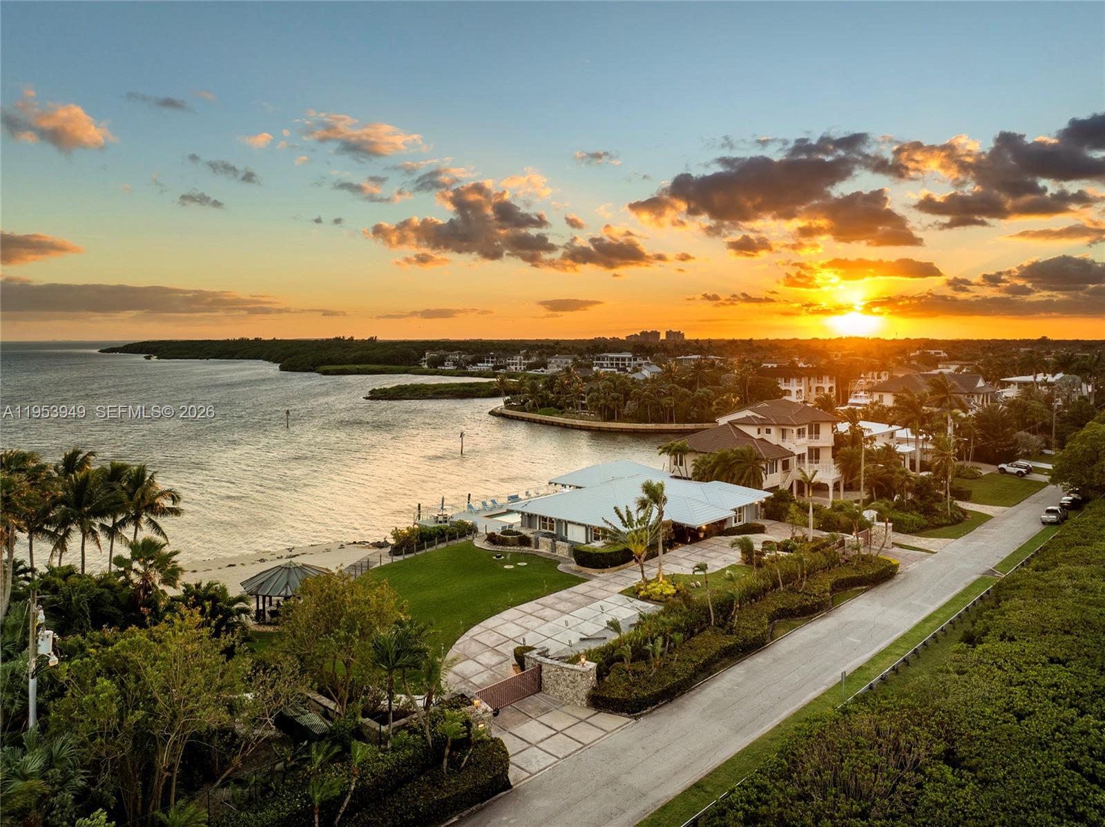 720 Lugo Ave Coral Gables, FL 33156