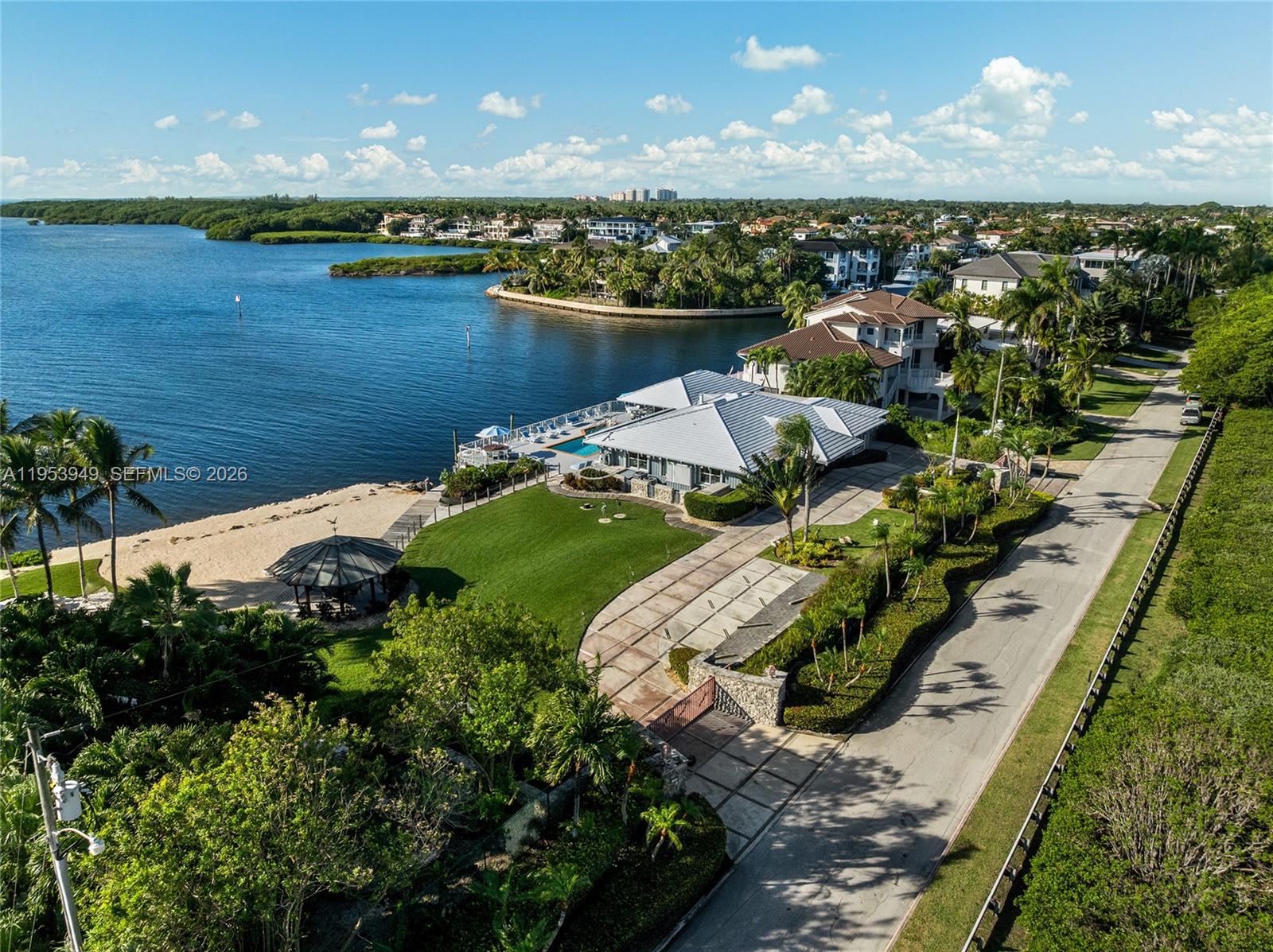 720 Lugo Ave Coral Gables, FL 33156