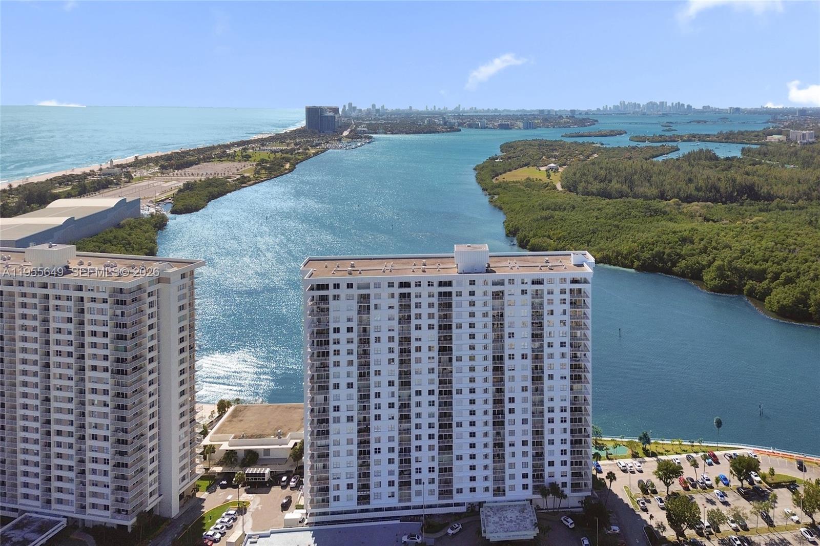 500 Bayview Dr #1422 Sunny Isles Beach, FL 33160