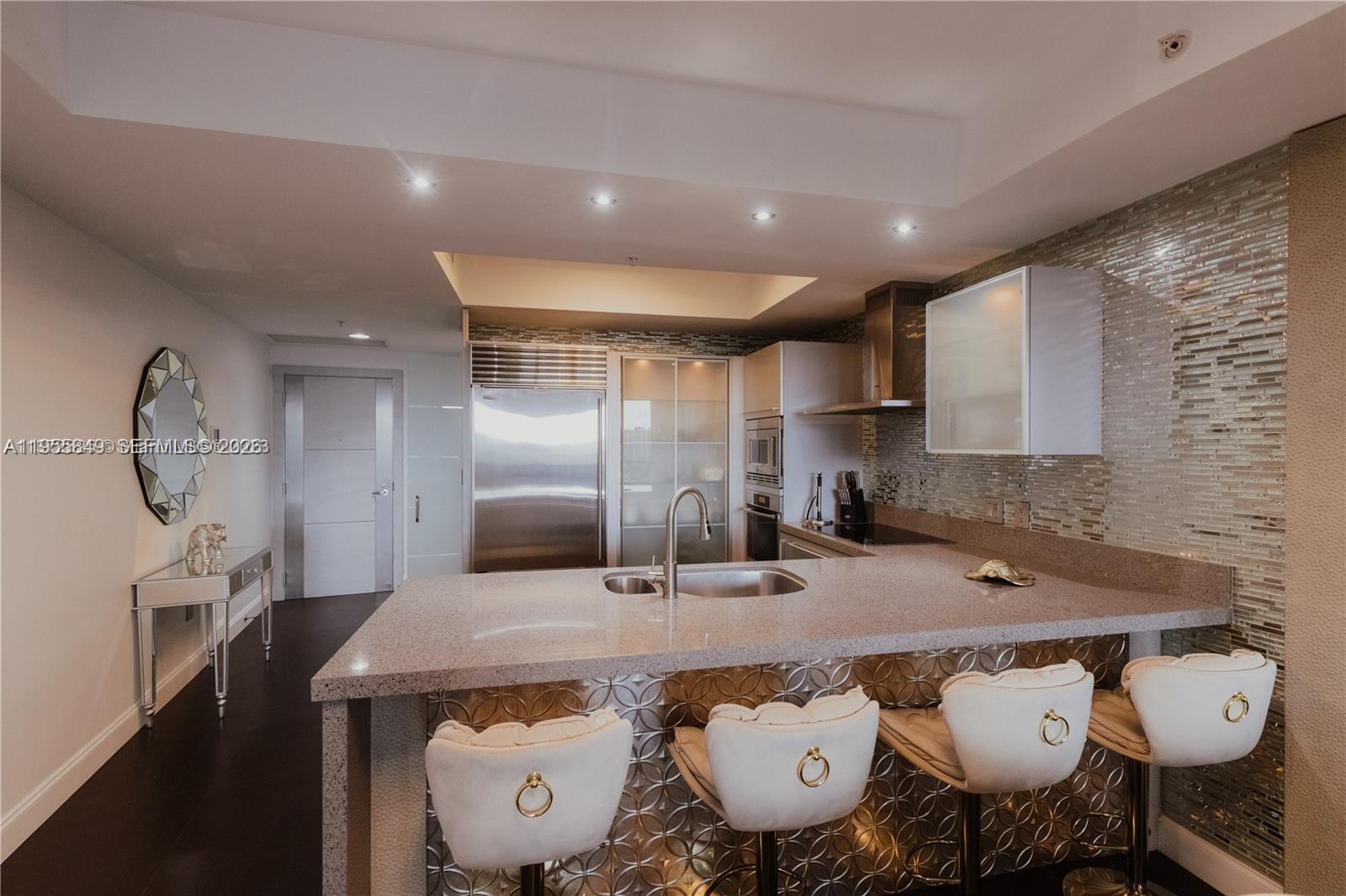 image Trump Royale32