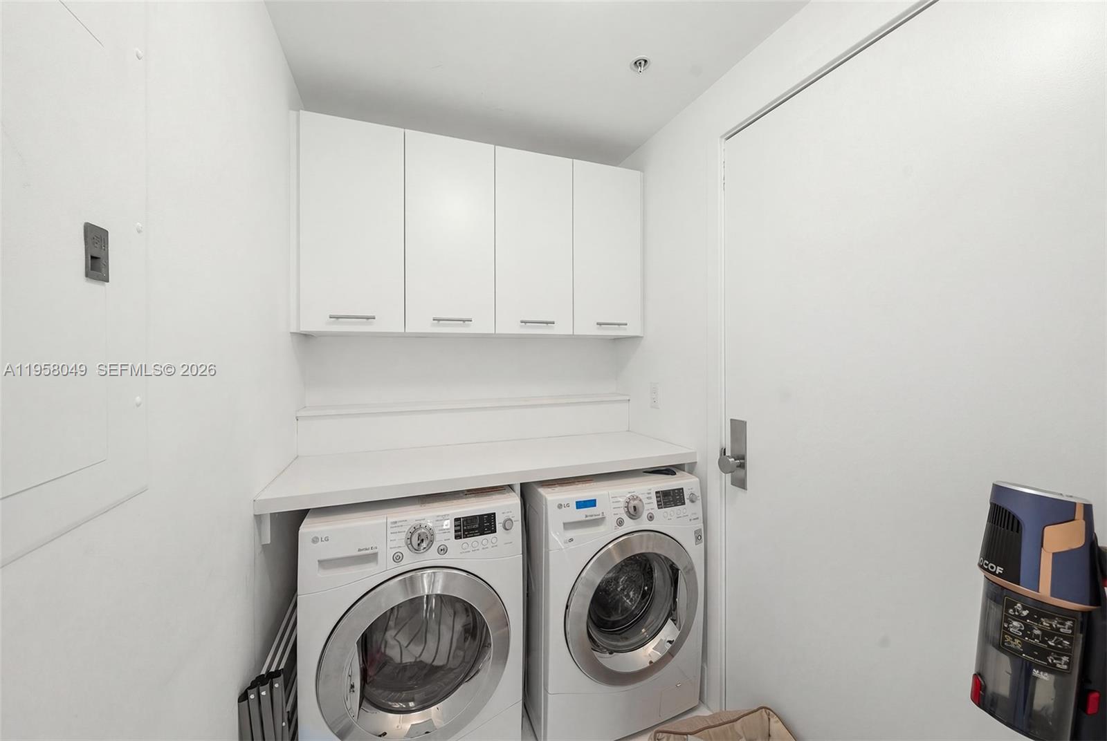 image The Carillon North Tower27