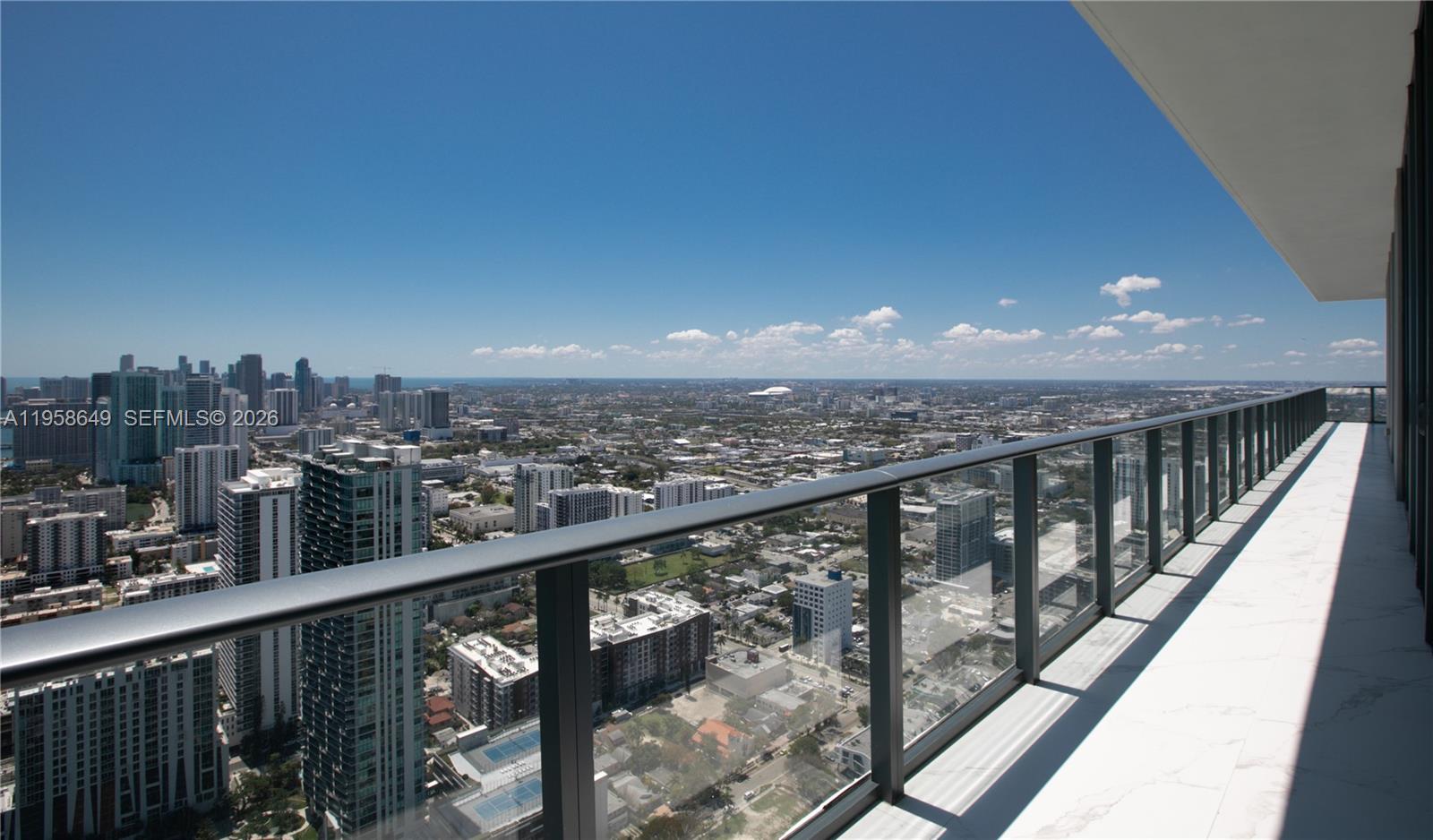 480 NE 31st St #PH5101 Miami, FL 33137