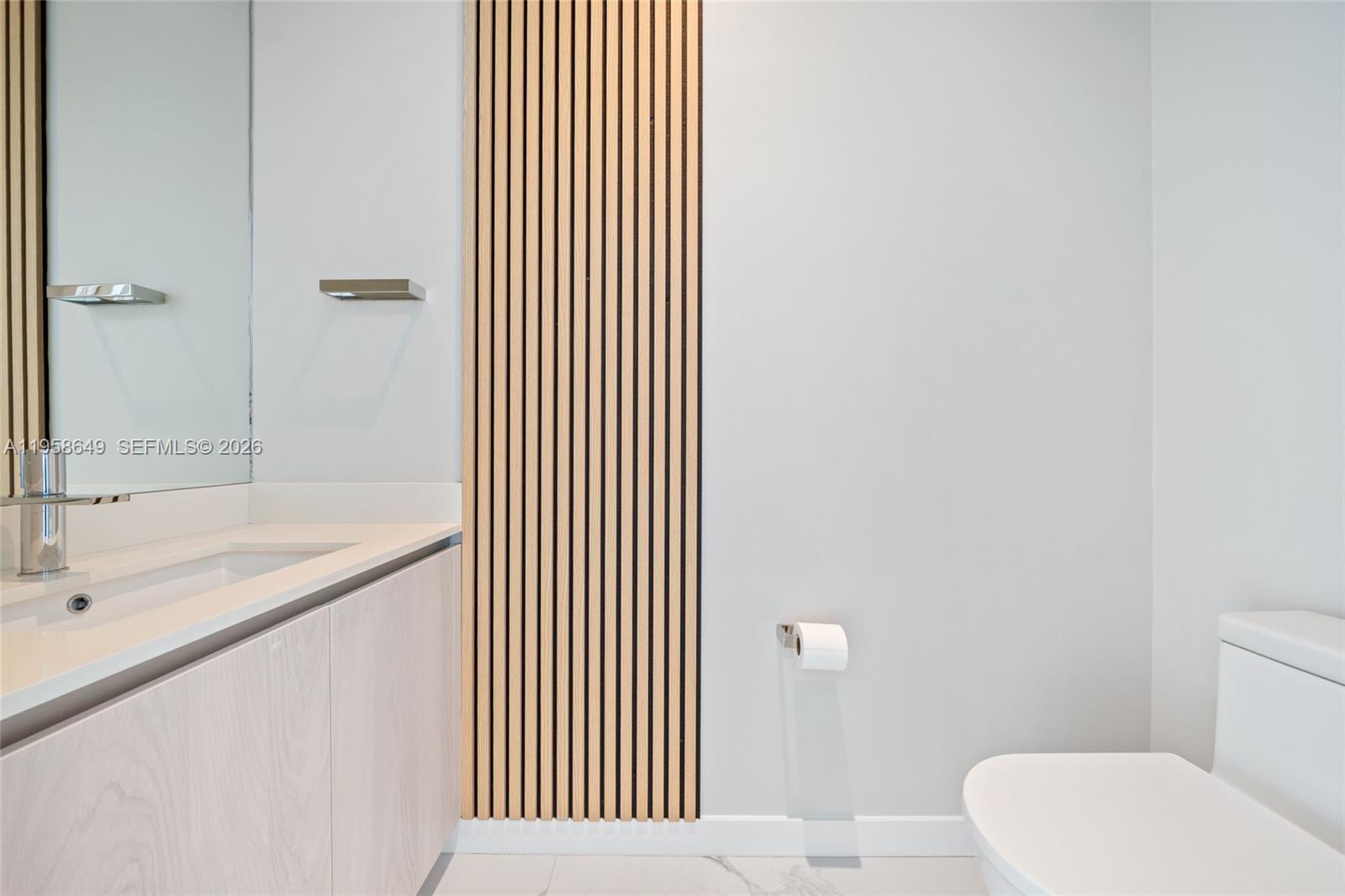 480 NE 31st St #PH5101 Miami, FL 33137