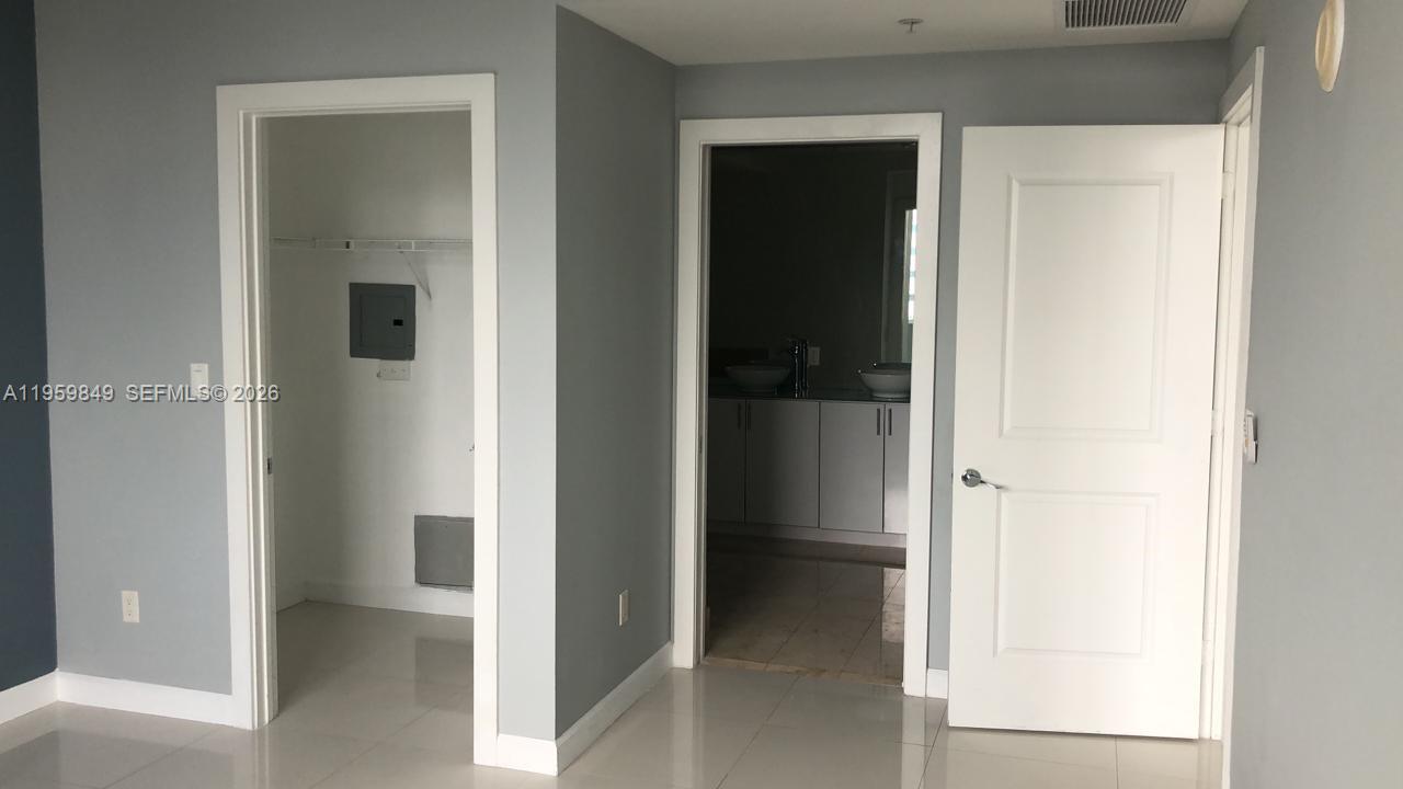 315 NE 3rd Ave #1905 Fort Lauderdale, FL 33301