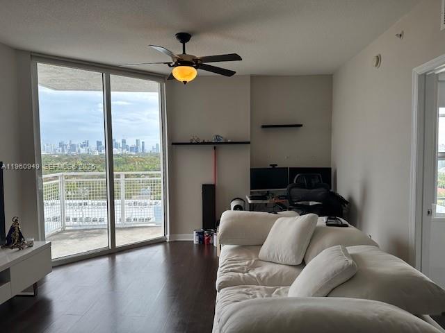 2600 SW 27th Ave #908 Miami, FL 33133
