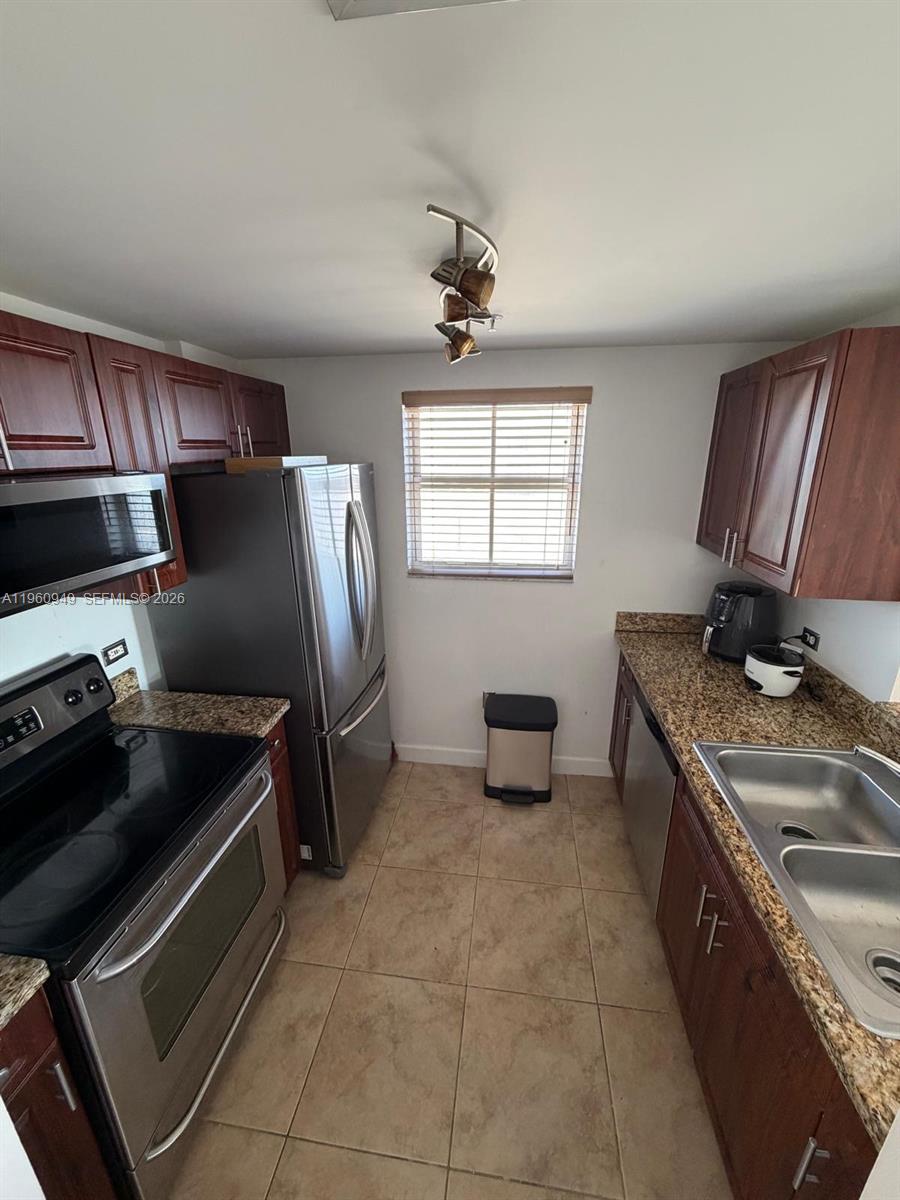 2600 SW 27th Ave #908 Miami, FL 33133