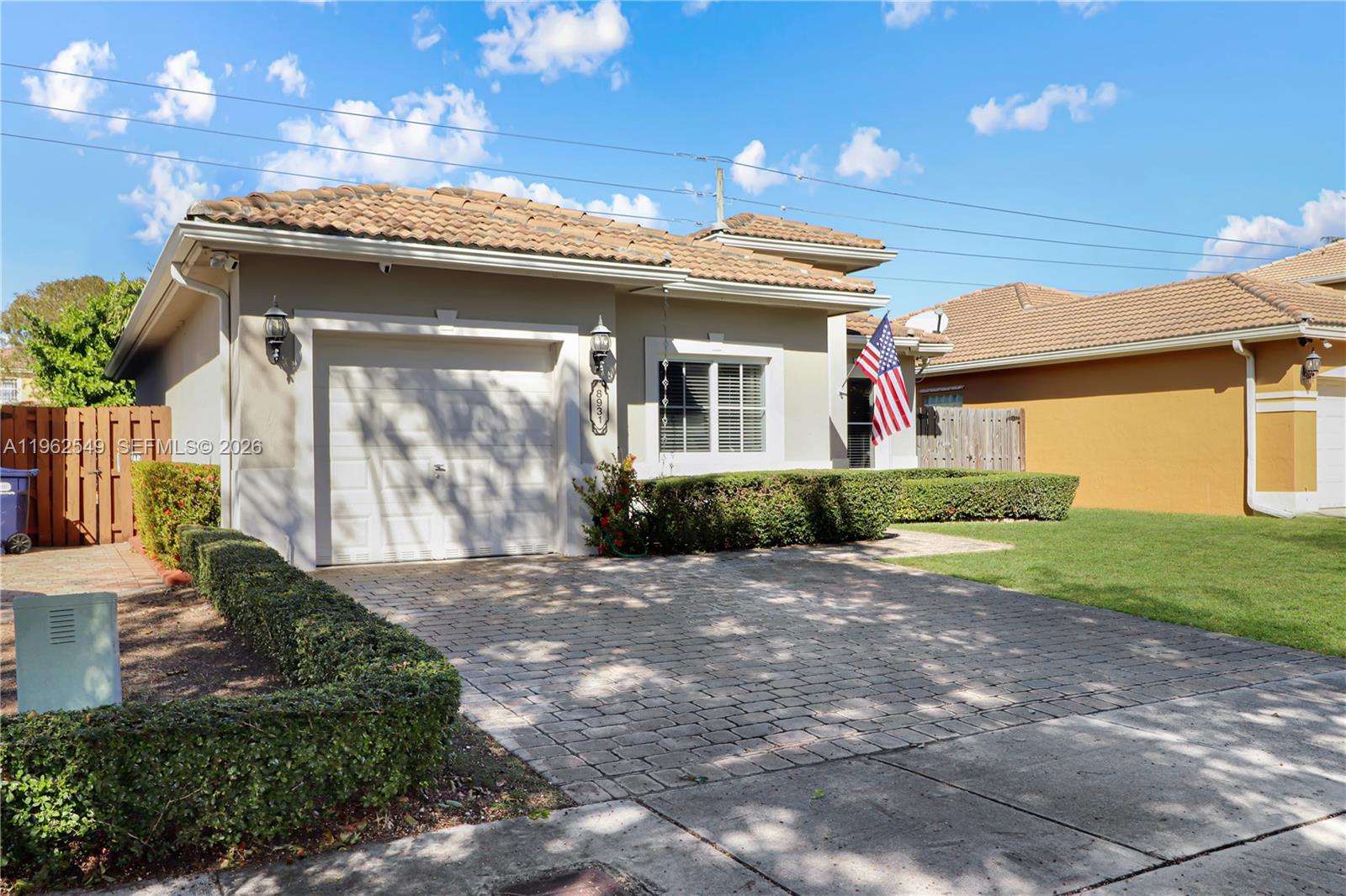 8931 SW 208th Ter Cutler Bay, FL 33189