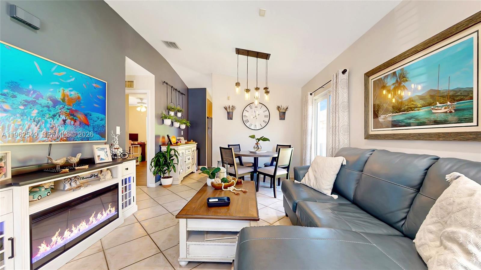 8931 SW 208th Ter Cutler Bay, FL 33189