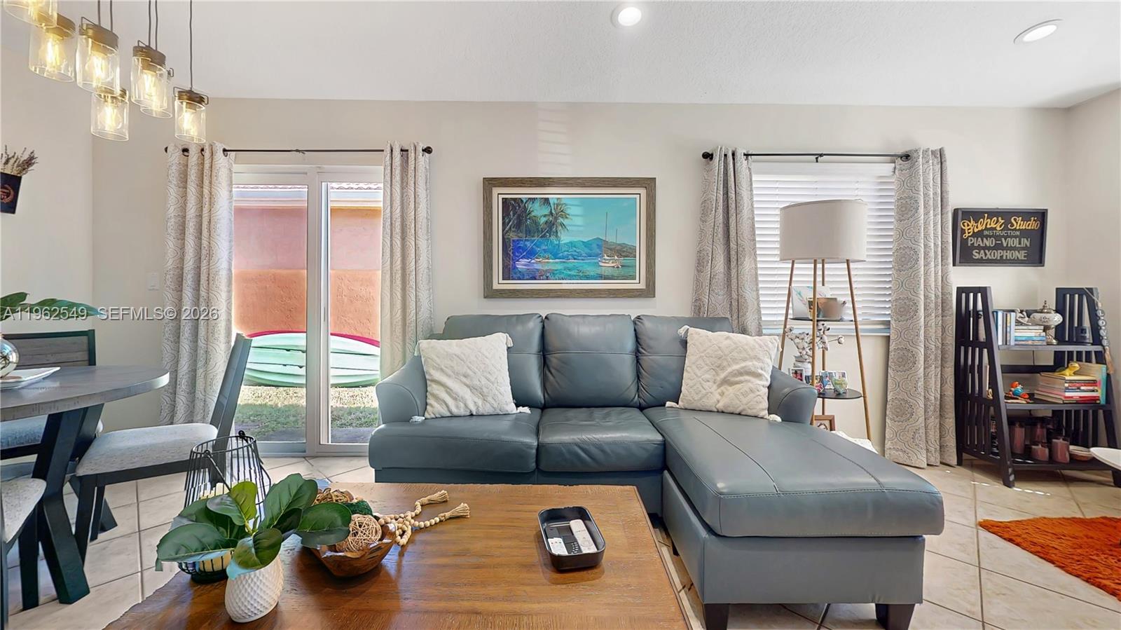 8931 SW 208th Ter Cutler Bay, FL 33189