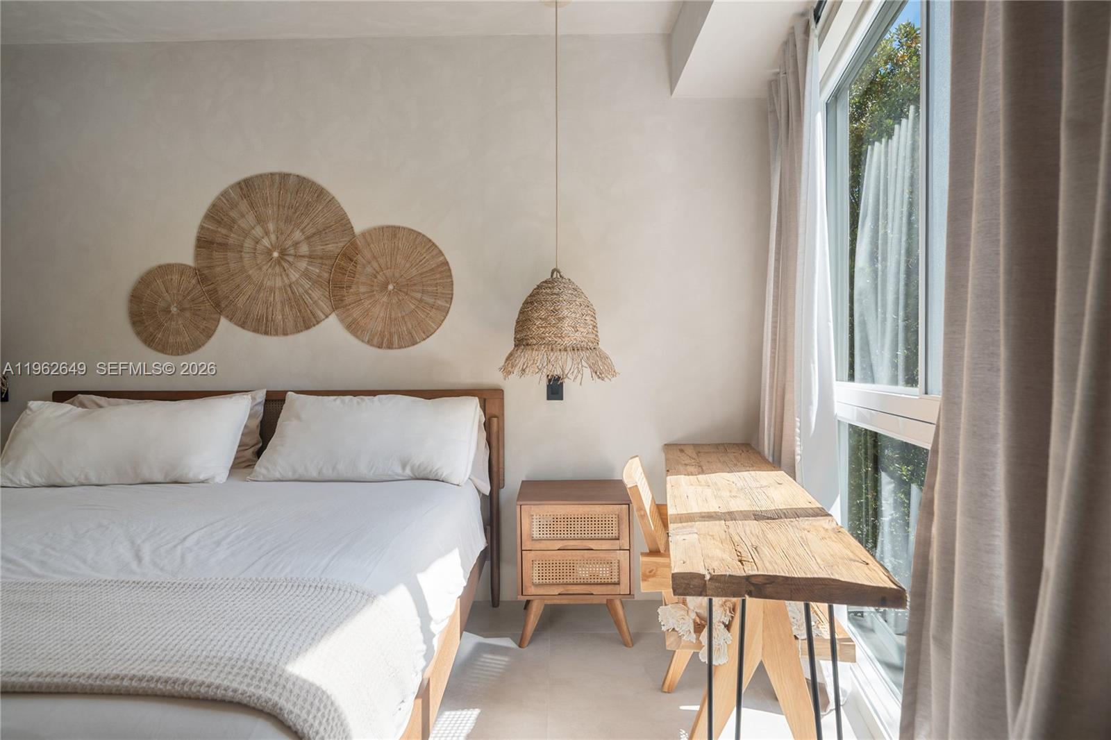 325 Meridian Ave #12 Miami Beach, FL 33139