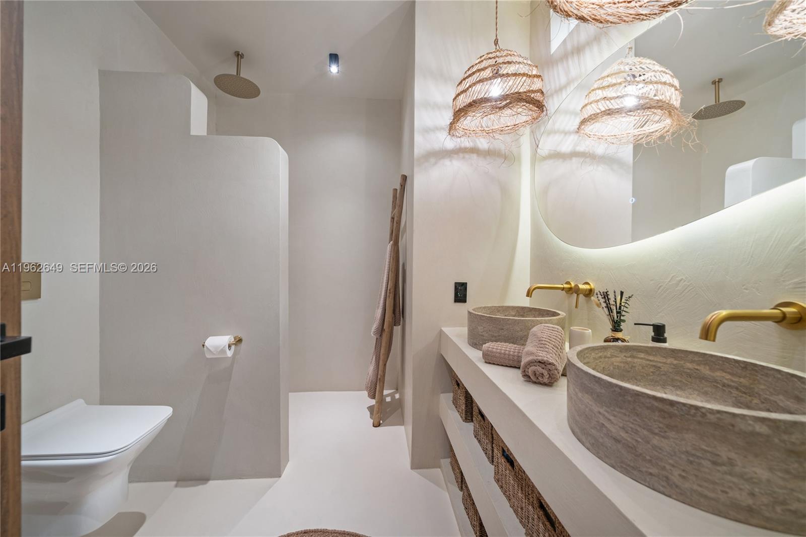 325 Meridian Ave #12 Miami Beach, FL 33139