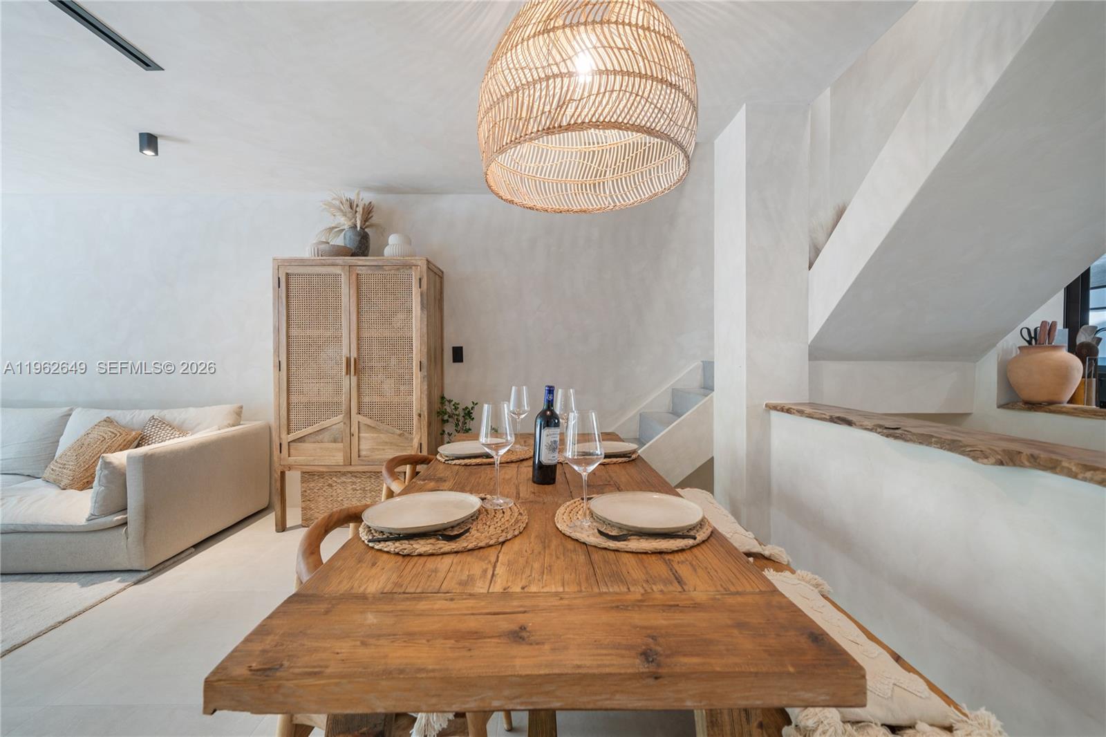 325 Meridian Ave #12 Miami Beach, FL 33139