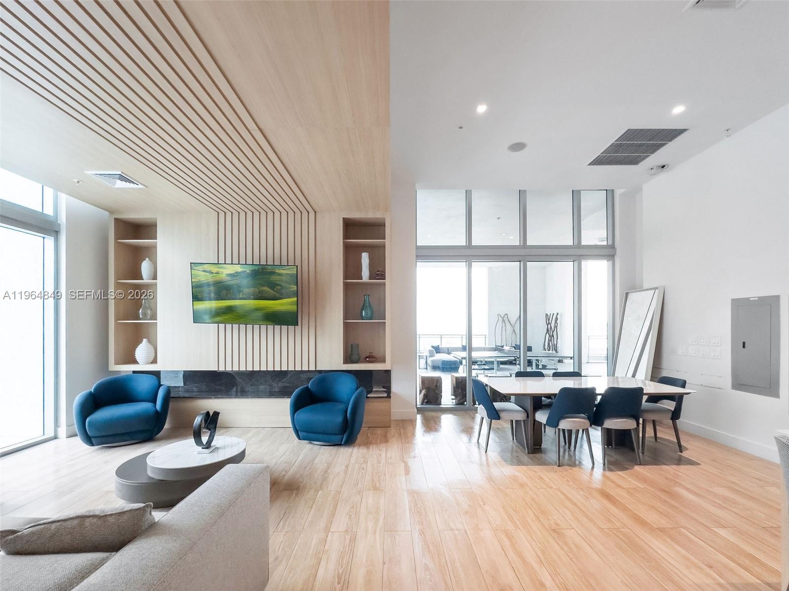 image The Ivy at Riverfront24