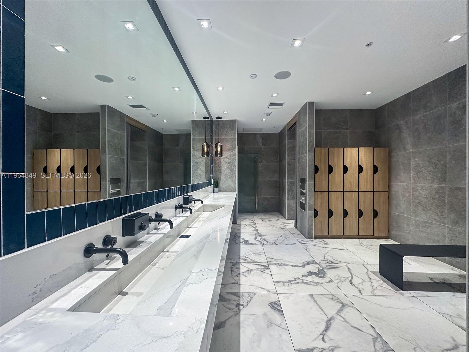 image The Ivy at Riverfront27