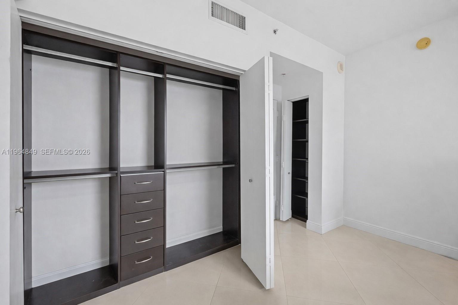 image The Ivy at Riverfront6