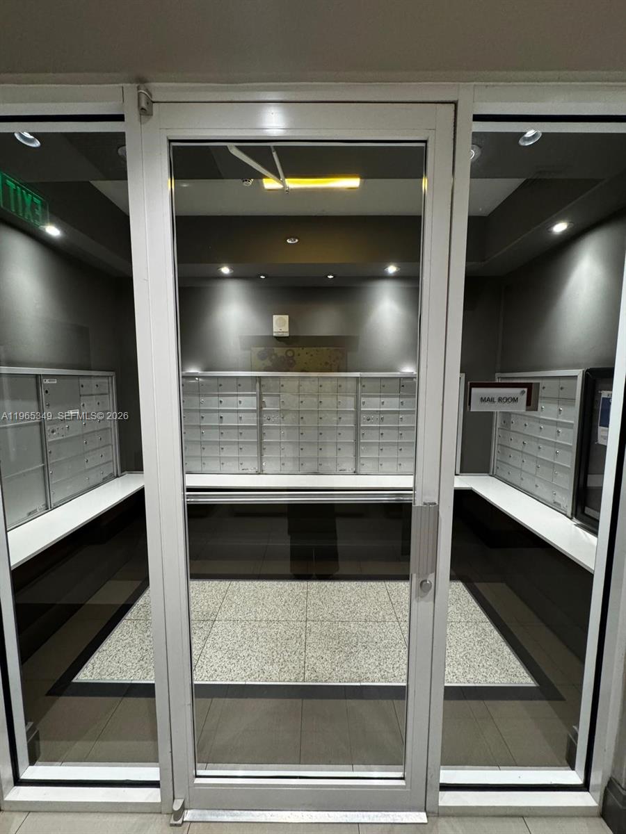 2525 SW 3rd Ave #903 Miami, FL 33129