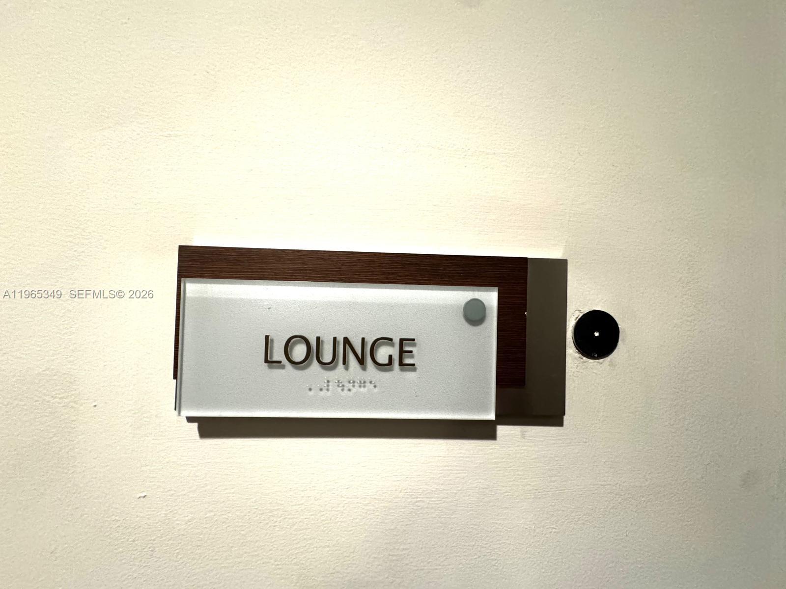 2525 SW 3rd Ave #903 Miami, FL 33129