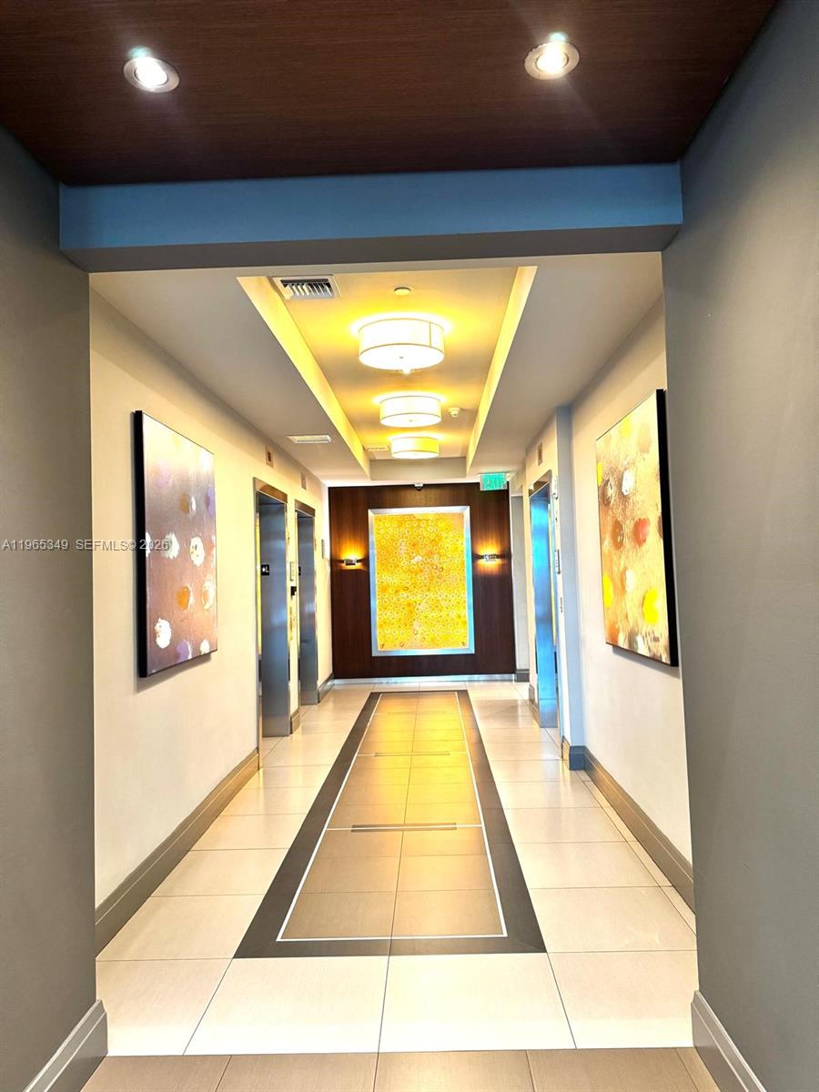 2525 SW 3rd Ave #903 Miami, FL 33129