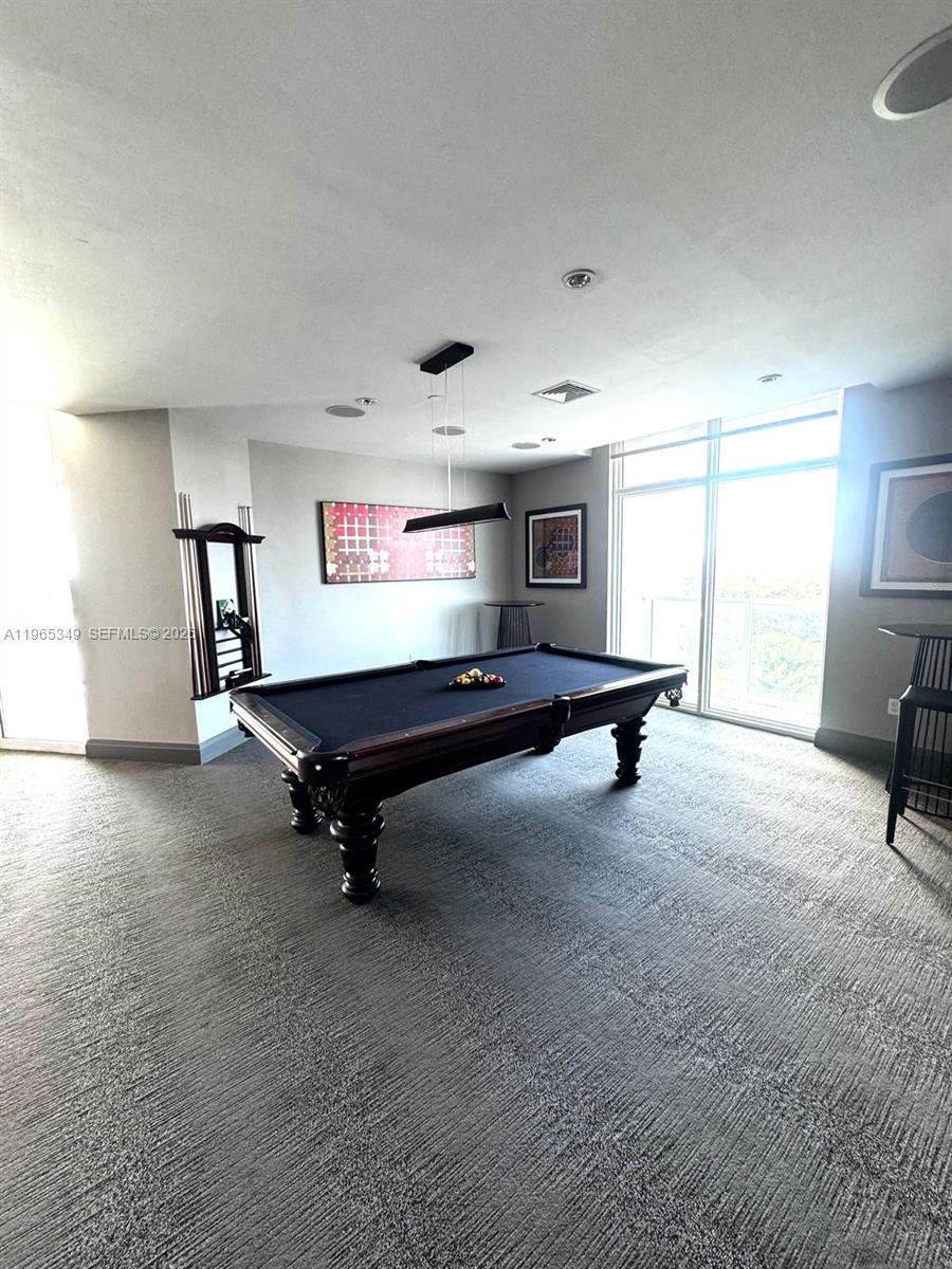 2525 SW 3rd Ave #903 Miami, FL 33129