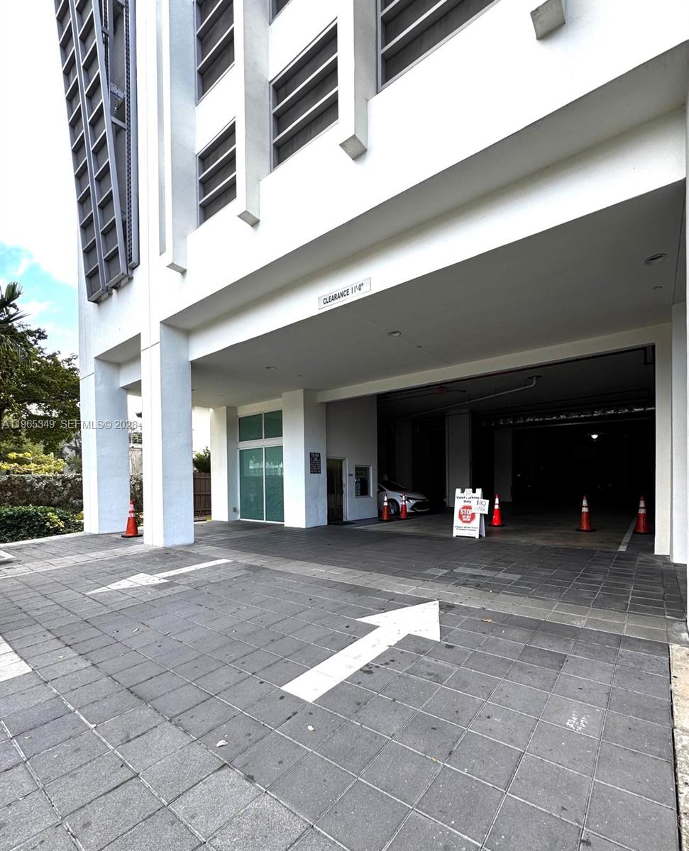 2525 SW 3rd Ave #903 Miami, FL 33129