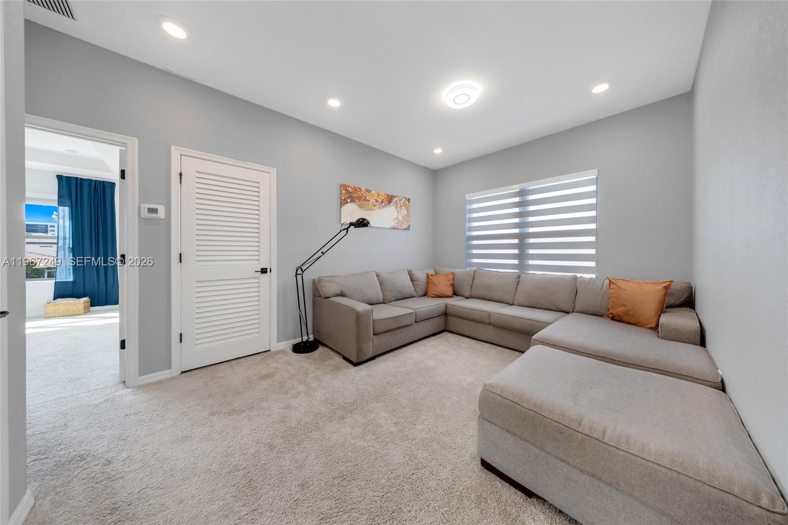 2454 Primrose Pl Oakland Park, FL 33309