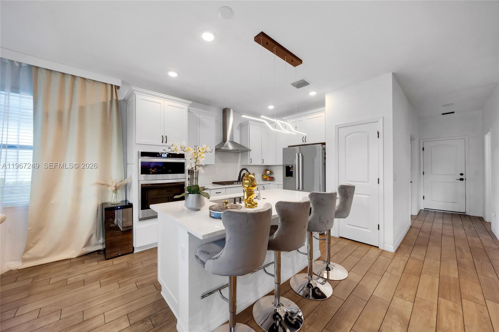 2454 Primrose Pl Oakland Park, FL 33309