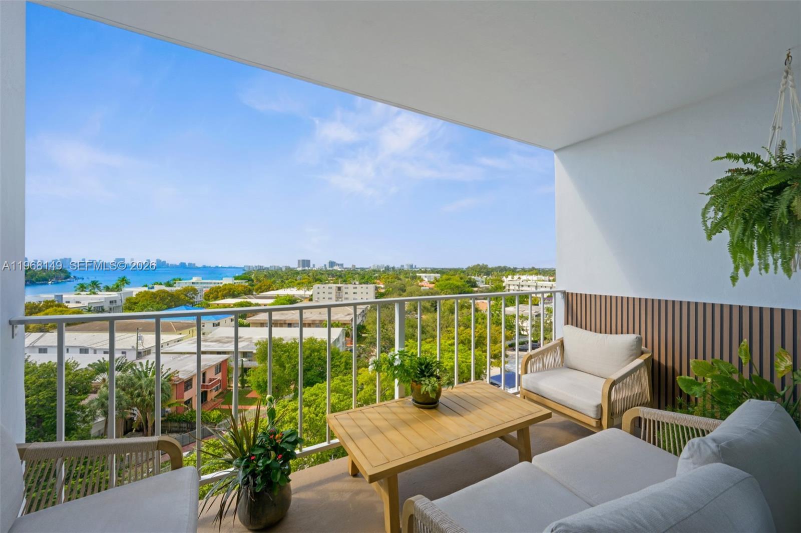 6900 Bay Dr #8A Miami Beach, FL 33141