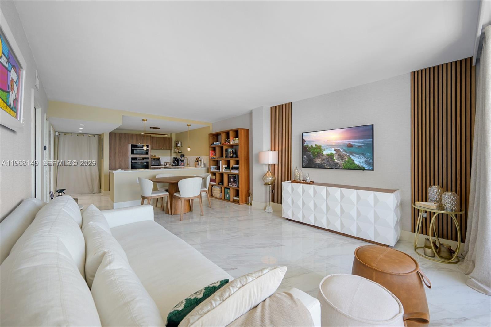 6900 Bay Dr #8A Miami Beach, FL 33141