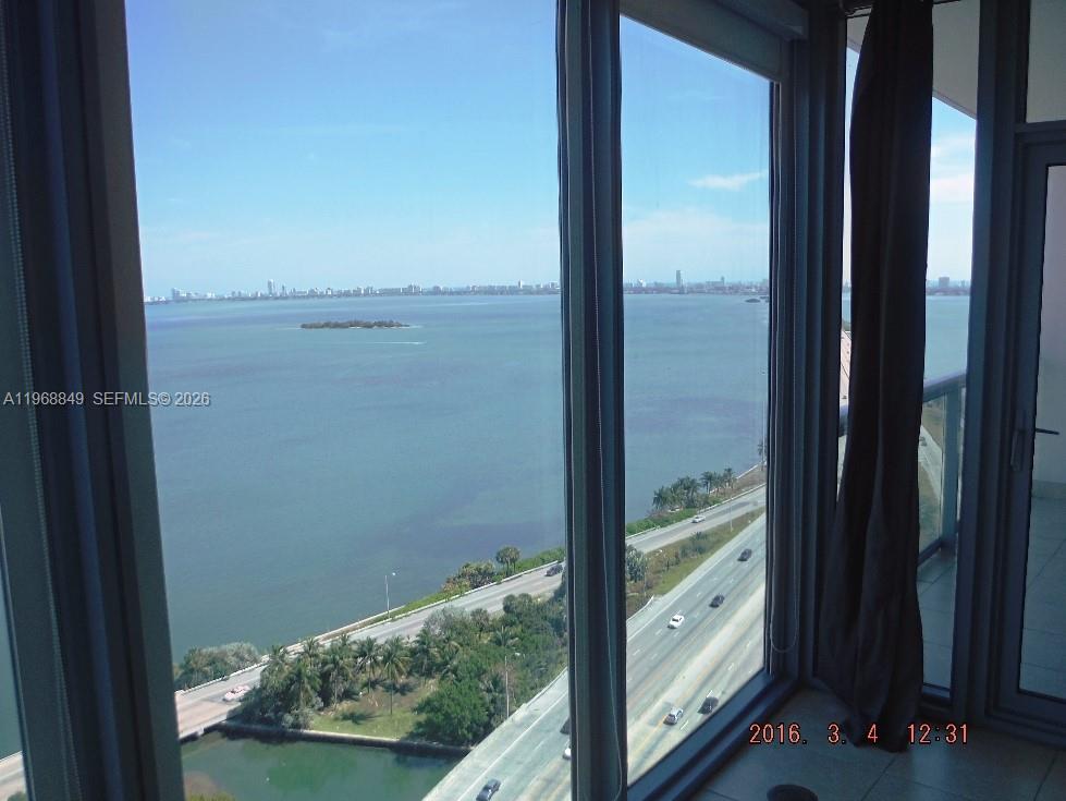 image Blue on the Bay11