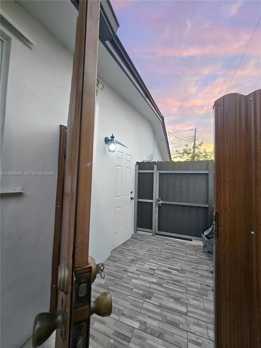 300 NW 77th Way Pembroke Pines, FL 33024