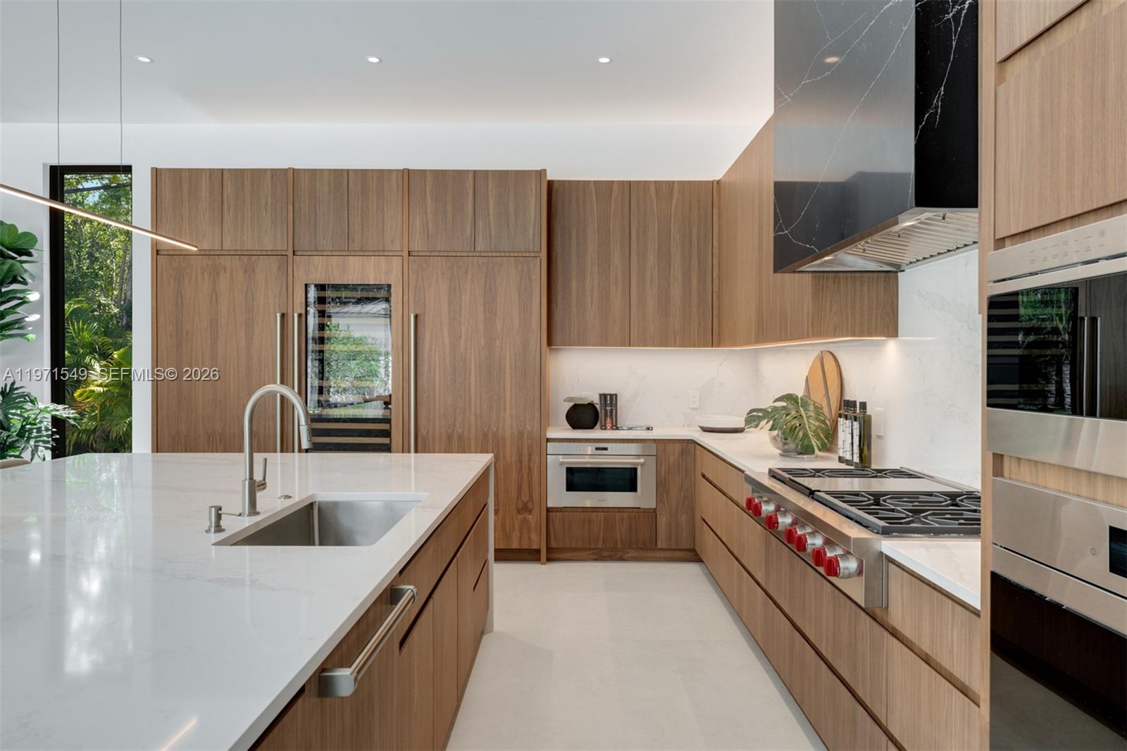 6730 SW 115th St Pinecrest, FL 33156