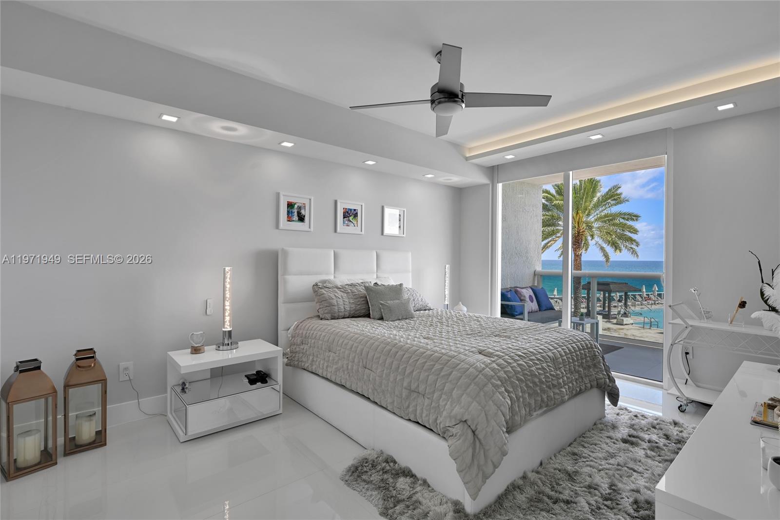 image Beach Club Iii26