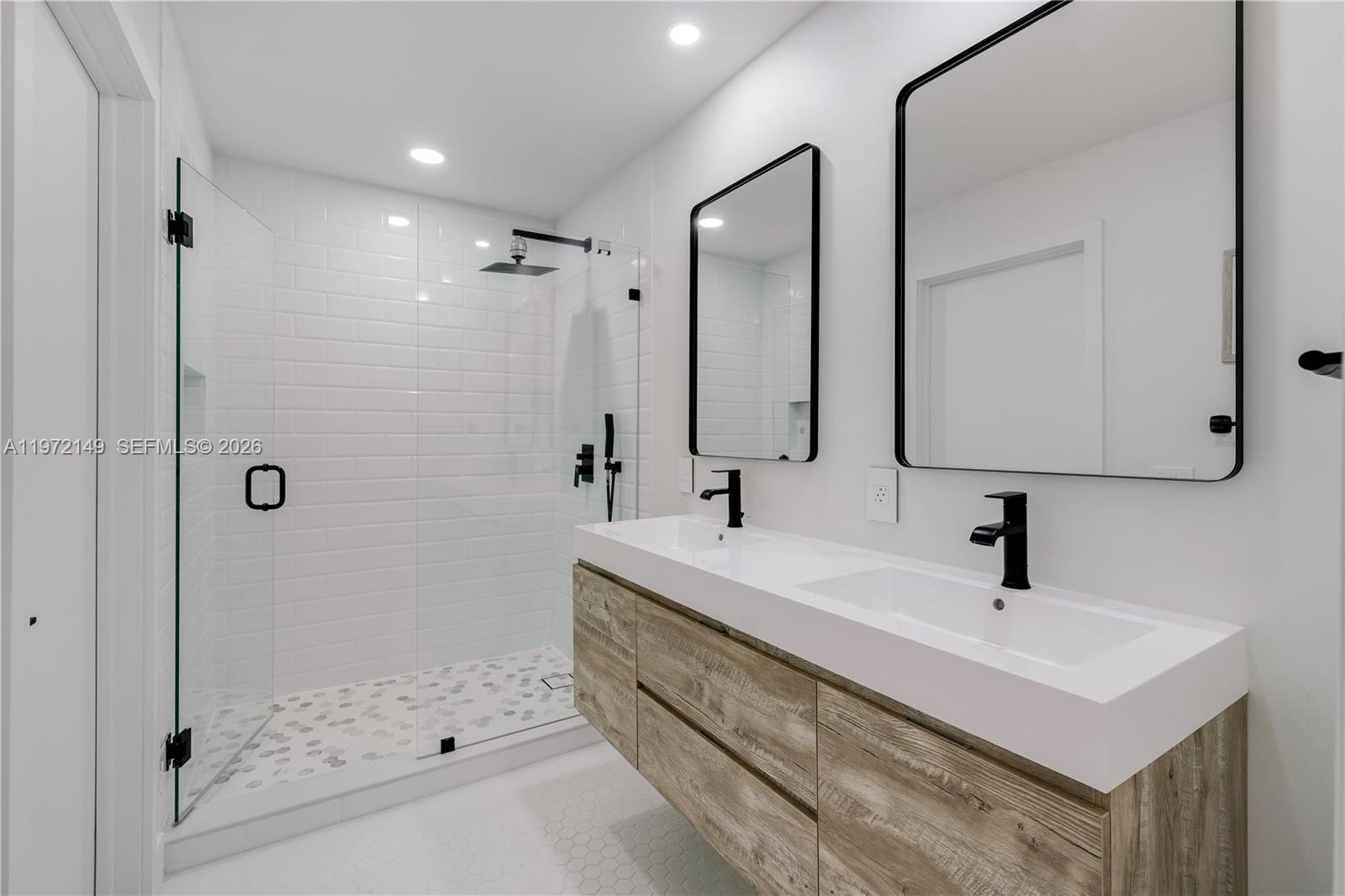 3068 NE 49th St Fort Lauderdale, FL 33308