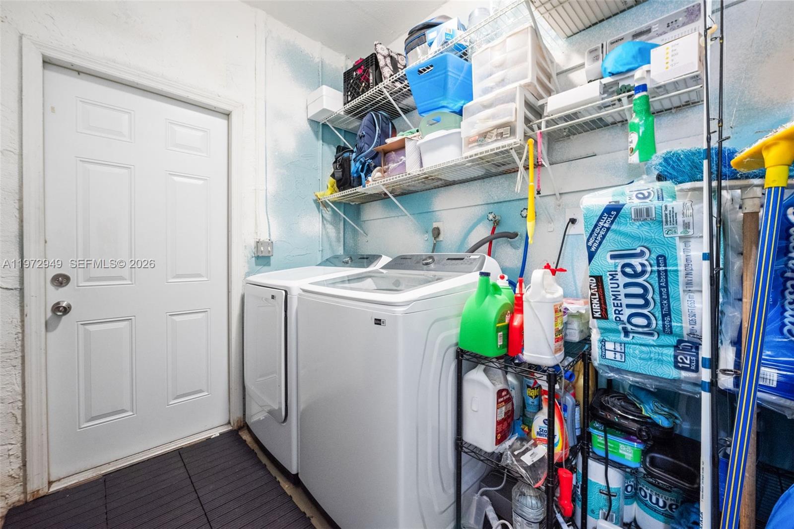 1026 SW 180th Ter Pembroke Pines, FL 33029