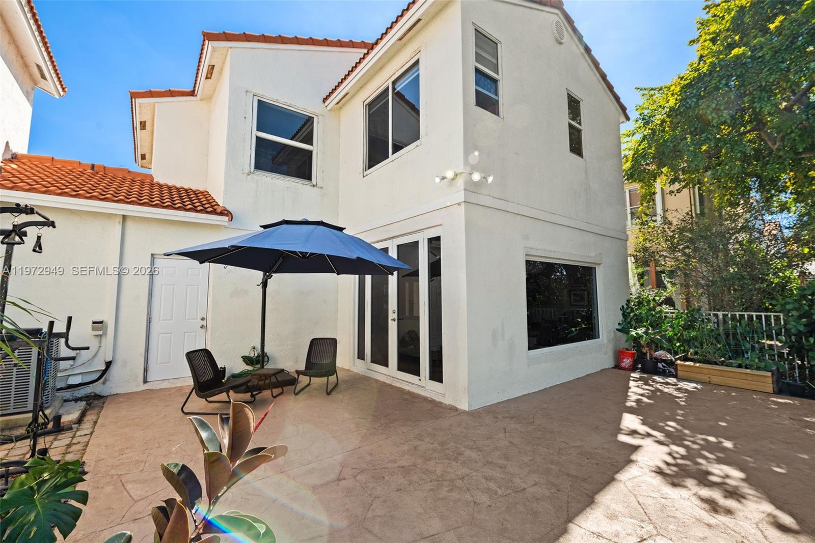 1026 SW 180th Ter Pembroke Pines, FL 33029