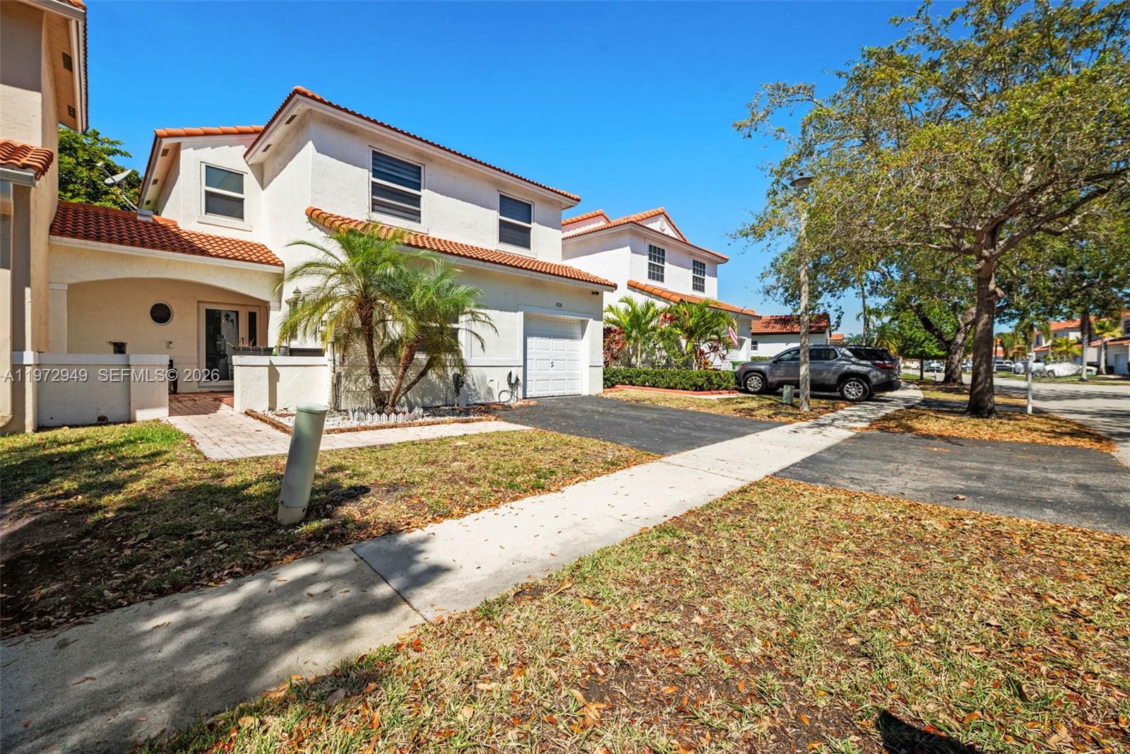 1026 SW 180th Ter Pembroke Pines, FL 33029