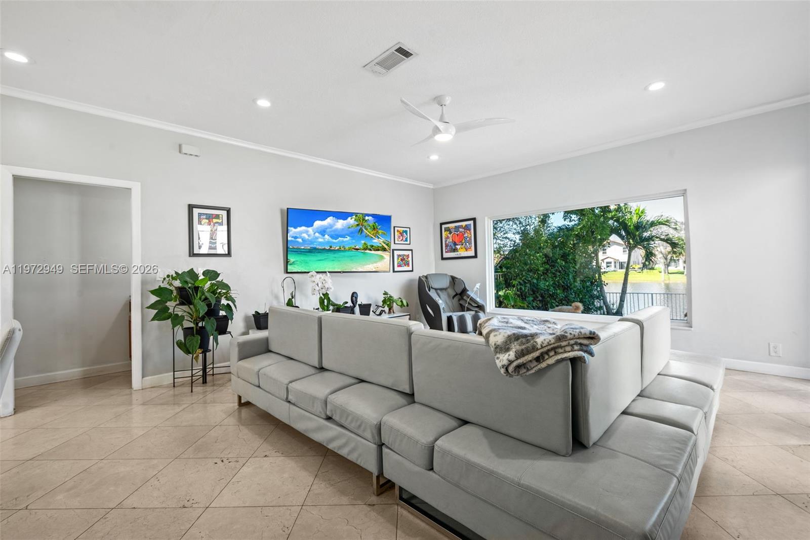 1026 SW 180th Ter Pembroke Pines, FL 33029