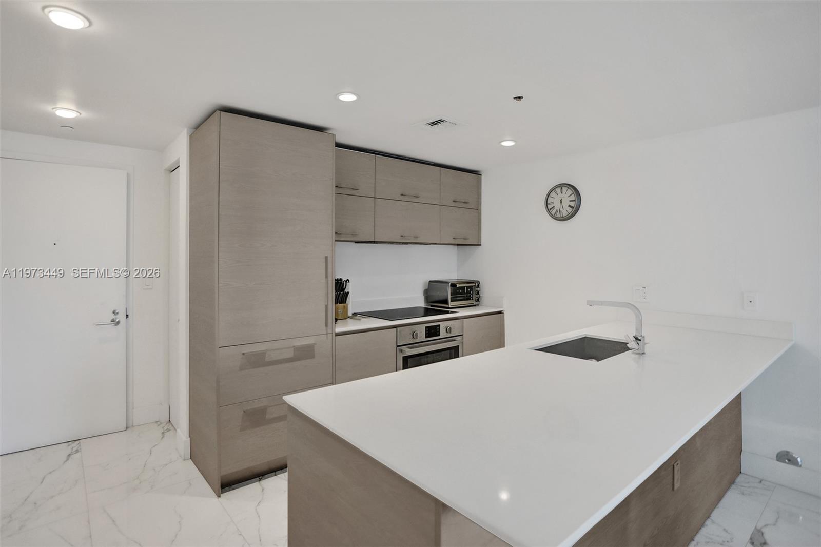 1300 S Miami Ave #3111 Miami, FL 33130