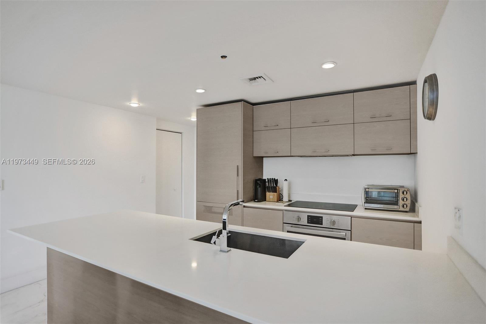 1300 S Miami Ave #3111 Miami, FL 33130