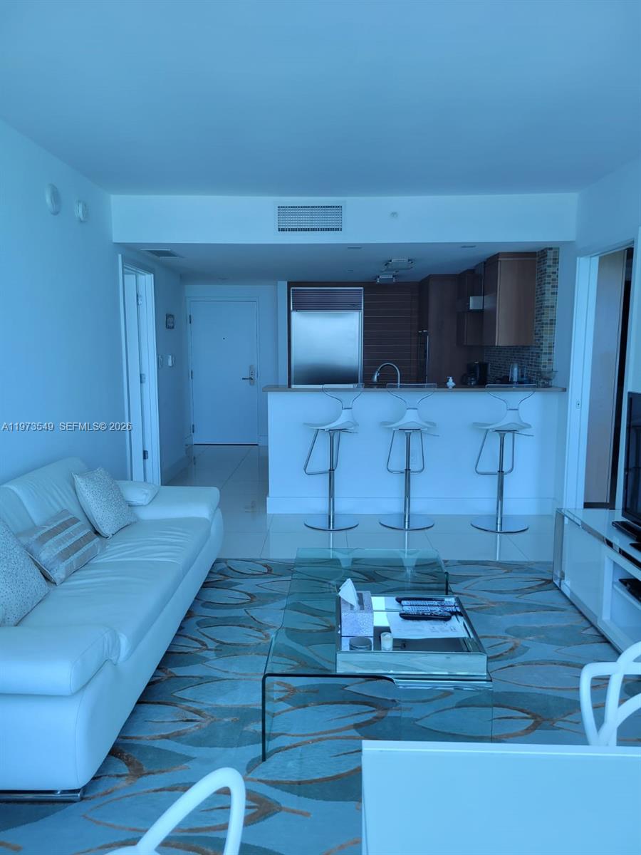 image The Carillon Center Tower4