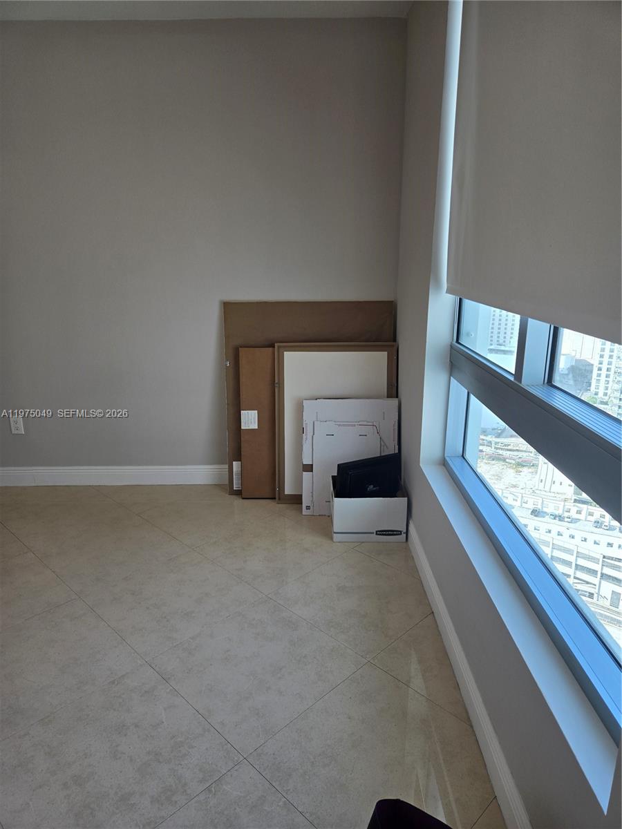 350 S Miami Ave #3507 Miami, FL 33130