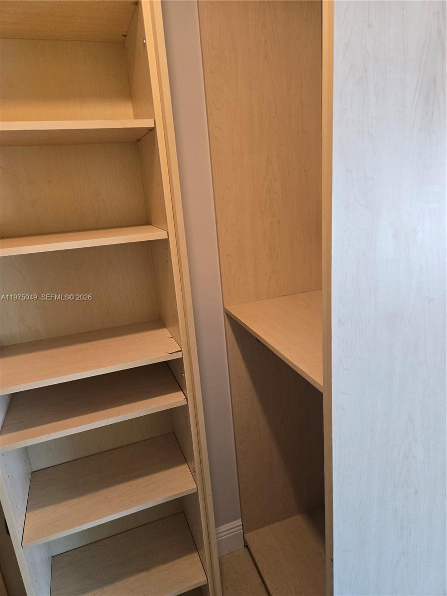 350 S Miami Ave #3507 Miami, FL 33130