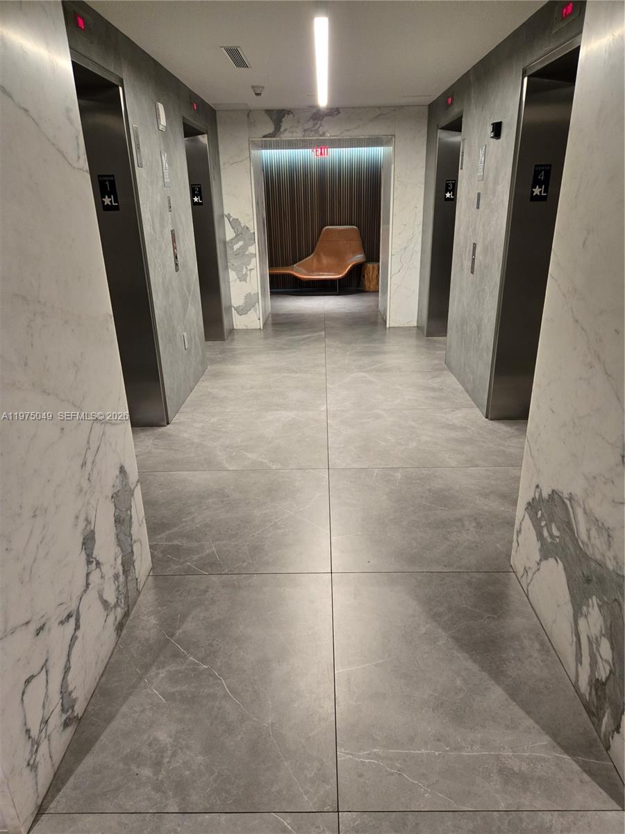 350 S Miami Ave #3507 Miami, FL 33130